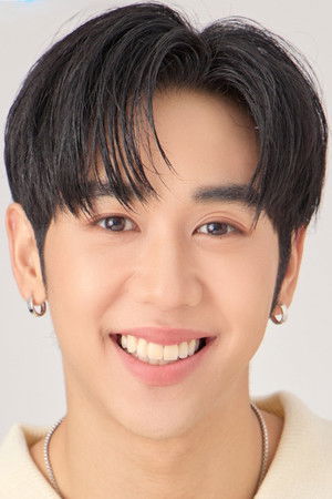 Louis Thanawin Teeraphosukarn